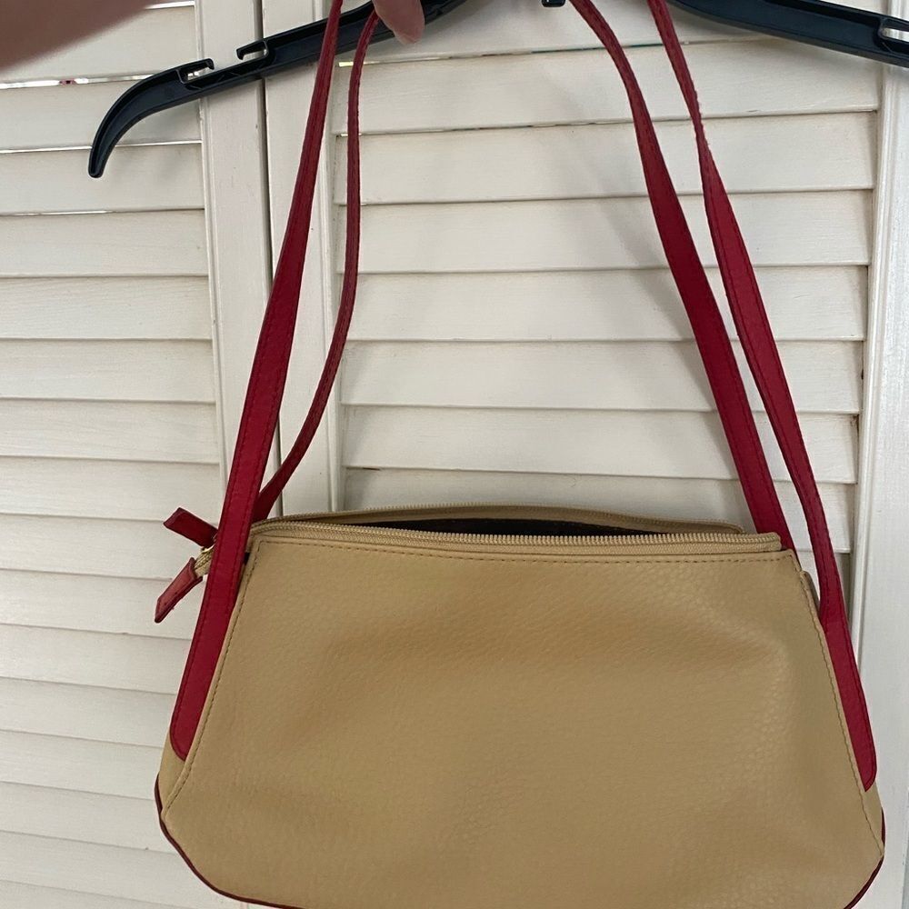 Sondra Roberts Tan and Red Shoulder Bag